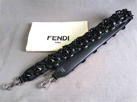 fendi ストラップユー|Strap You .